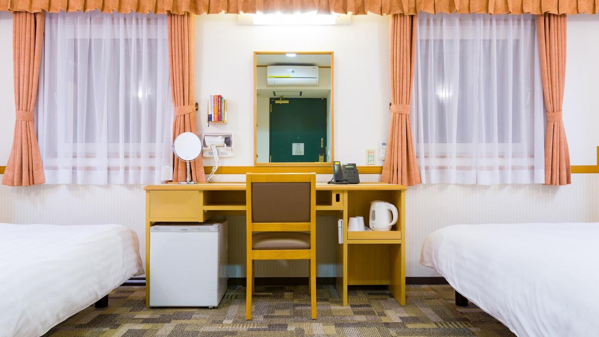 Toyoko Inn Toyohashi Eki Higashi Guchi Pokój zdjęcie